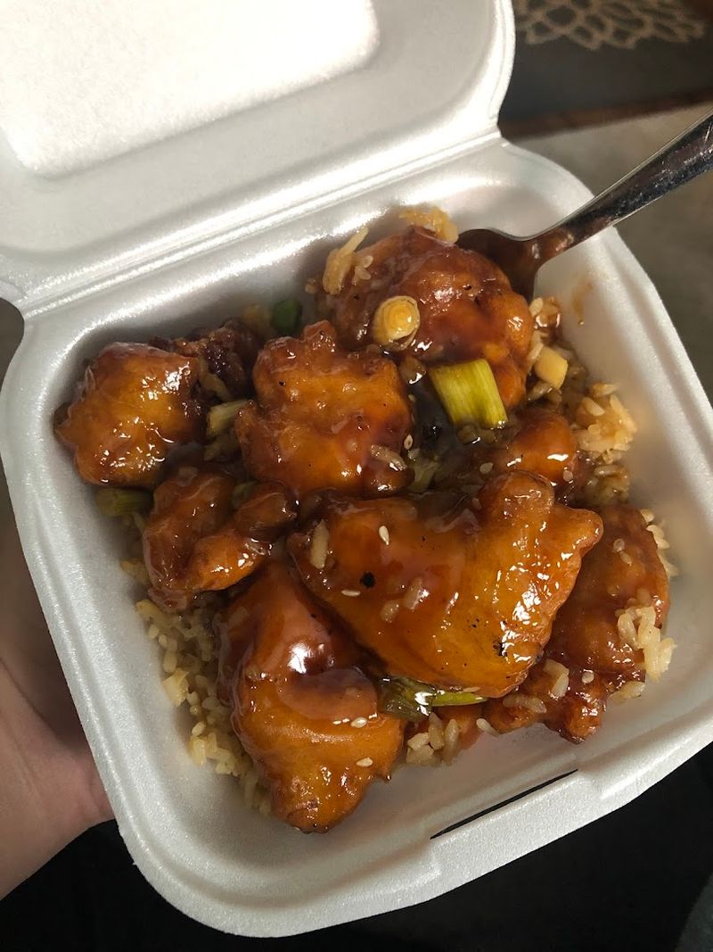 The Orange Chicken That Earns Its Own Reputation