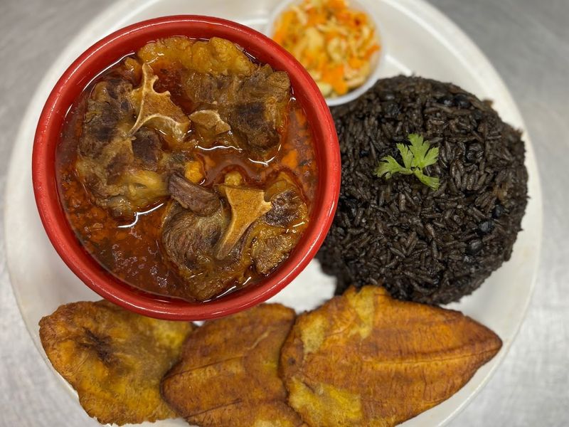 The Oxtail That Keeps People Returning The Oxtail That Keeps People Returning