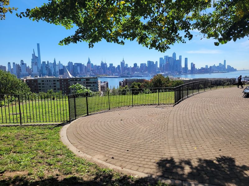 The Park That Puts You Right Across From Midtown