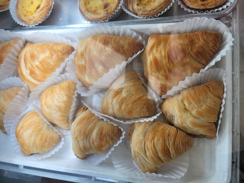 The Pastry Case That Keeps People Coming Back