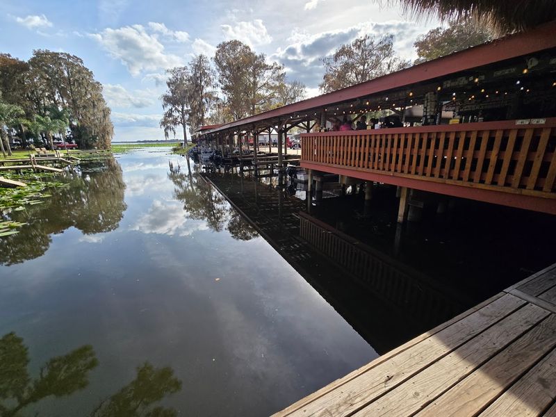The Patio Setting Right on the Lake