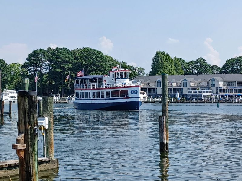 The Patriot Cruise Connection and Arriving by Boat