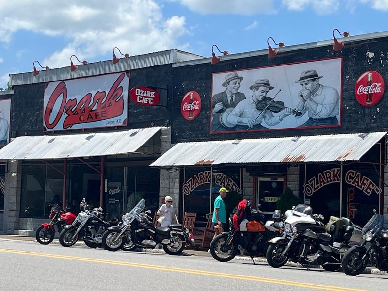 The Perfect Base for Exploring Ozark Country