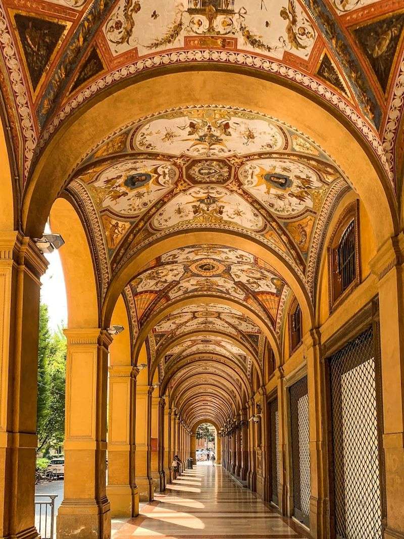 The Porticoes of Bologna The Porticoes of Bologna