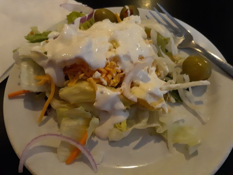 The Salad Bar: A Simple but Reliable Starter The Salad Bar: A Simple but Reliable Starter