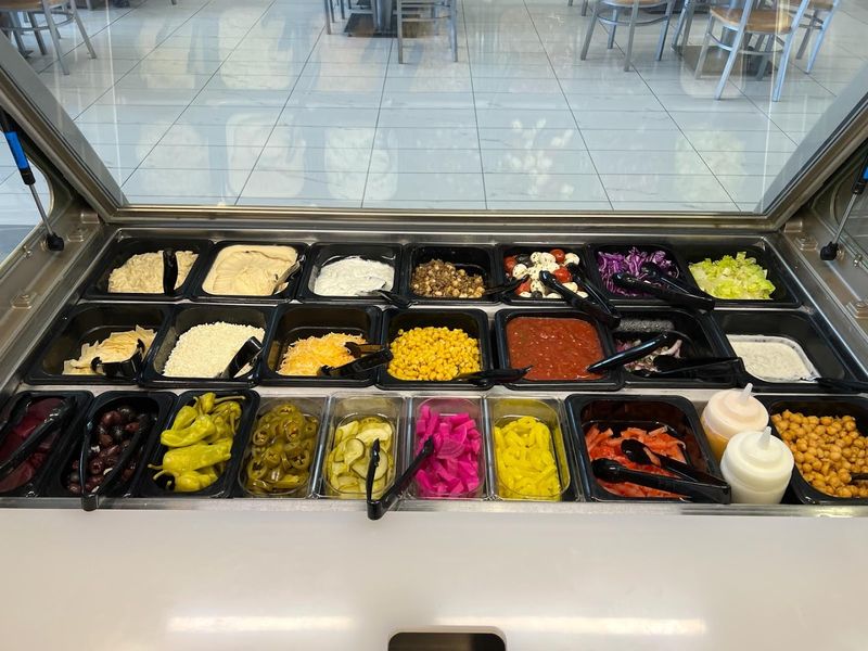 The Sauces and Spreads That Quietly Steal the Show The Sauces and Spreads That Quietly Steal the Show