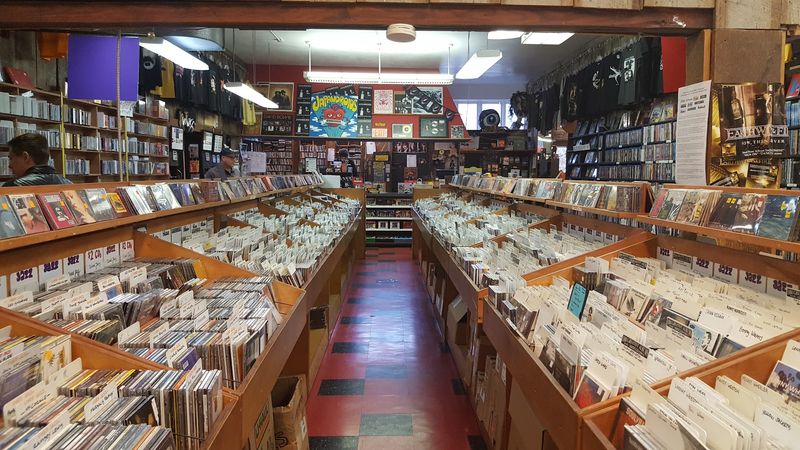 The Scale of the Collection: 250,000 Records, Tapes, and More The Scale of the Collection: 250,000 Records, Tapes, and More