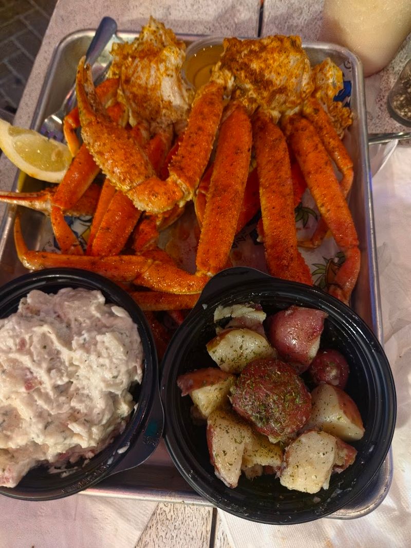 The Seafood Selection That Surprises First-Time Visitors