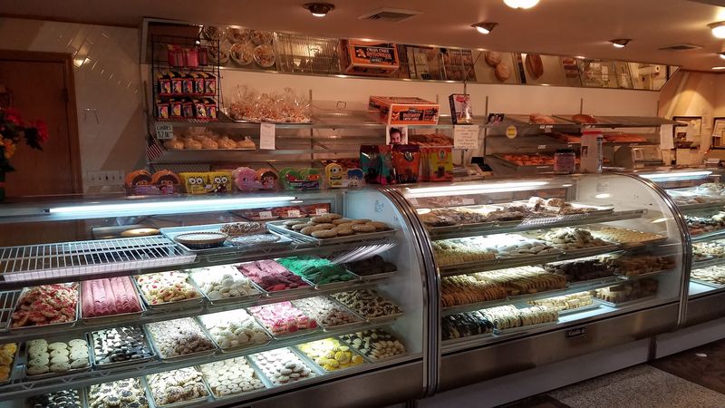 The Shop's Atmosphere and What to Expect When You Arrive The Shop's Atmosphere and What to Expect When You Arrive