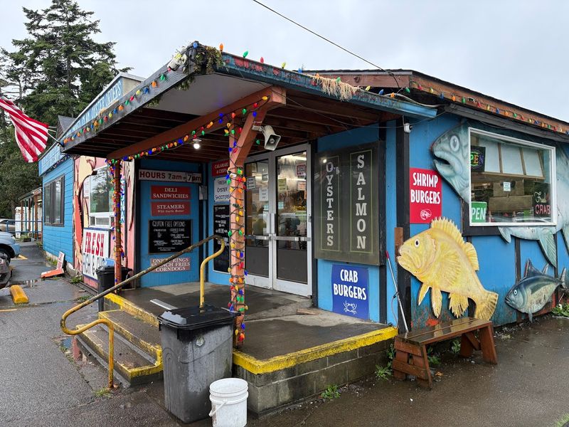 The Smoked Seafood That Makes the Drive Worth Every Mile