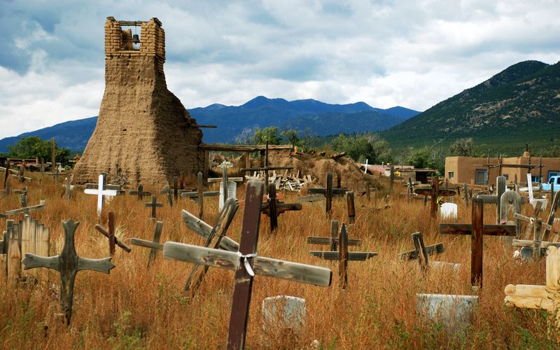 The Spanish Colonial Influence and San Geronimo Church The Spanish Colonial Influence and San Geronimo Church