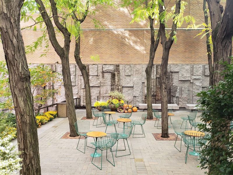 The Story Behind This Urban Pocket Park The Story Behind This Urban Pocket Park