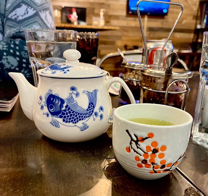 The Teas and Drinks That Complete the Experience