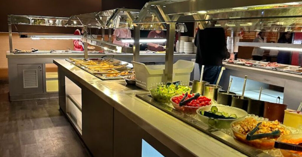 These 12 Retro Buffets in Wyoming Still Feel Like the Good Old Days