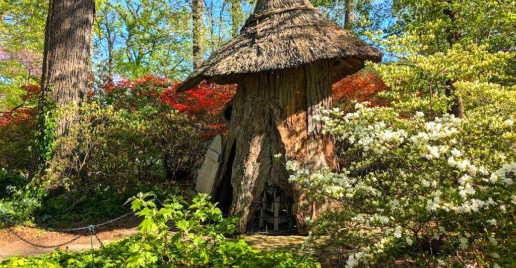 This 1,000-Acre Delaware Estate Hides a 175-Room Mansion and 60 Acres of Dreamlike Gardens