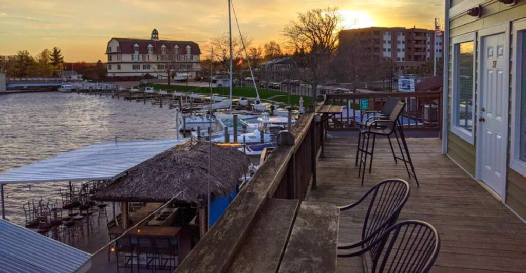 This Charming South Haven Inn Puts You Steps from Lake Michigan, Harbor Views, and Downtown Shops