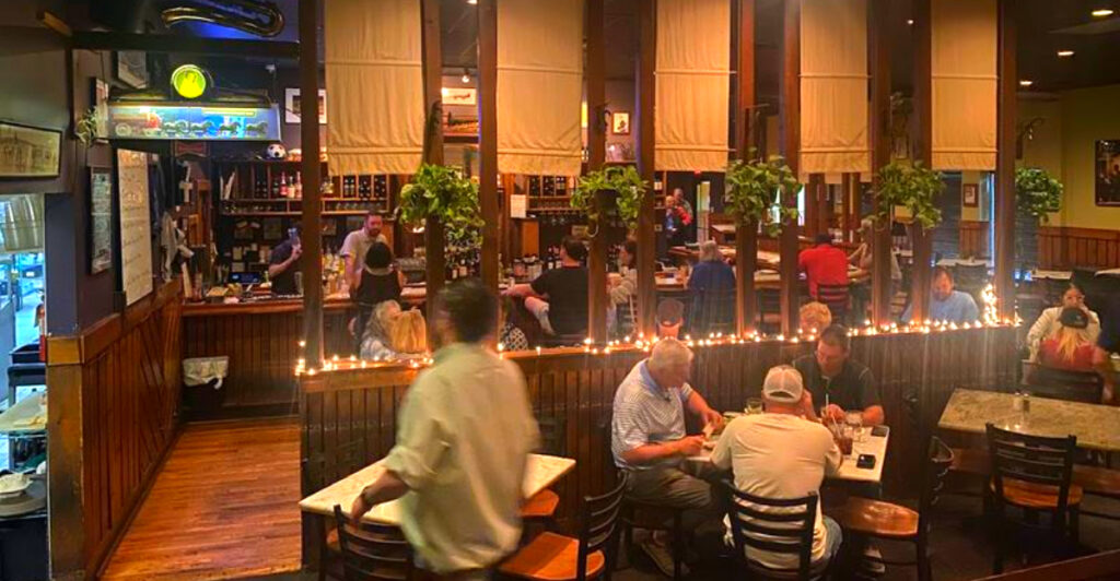 This Columbia Restaurant Has Live Jazz, Gooey Butter Cake, and Comfort Food Locals Have Loved for Nearly 40 Years