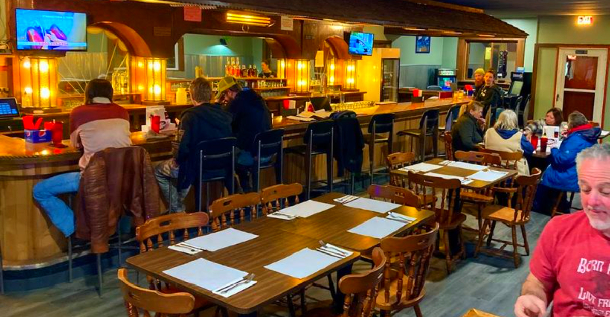 This Cozy Upper Peninsula Bar Has Legendary Cheese Curds, Friday Fish Fry, and a Handcrafted Maple Bar