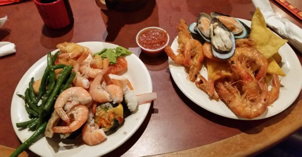 This Famous Florida Buffet Is So Good Fans Plan Road Trips Just to Eat Here