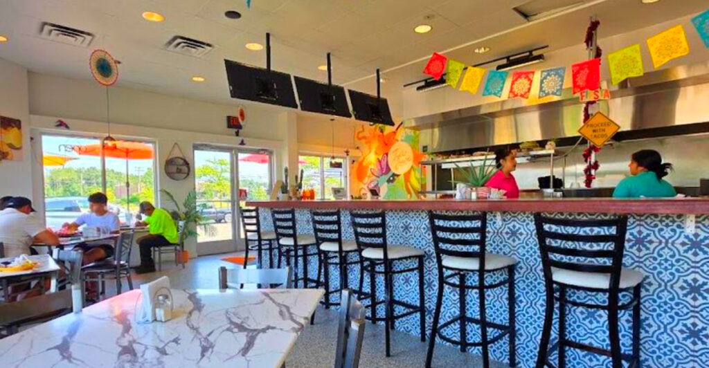 This Hidden Grand Rapids Spot Serves Quesabirria Tacos, Fresh Tortillas, and Margaritas Locals Swear By