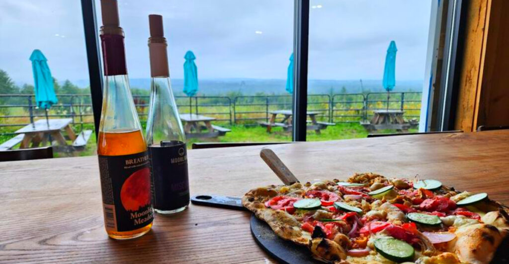 This Hidden New Hampshire Farmstead Serves Wood-Fired Pizza, Wagyu Osso Buco, and Stunning Hilltop Views
