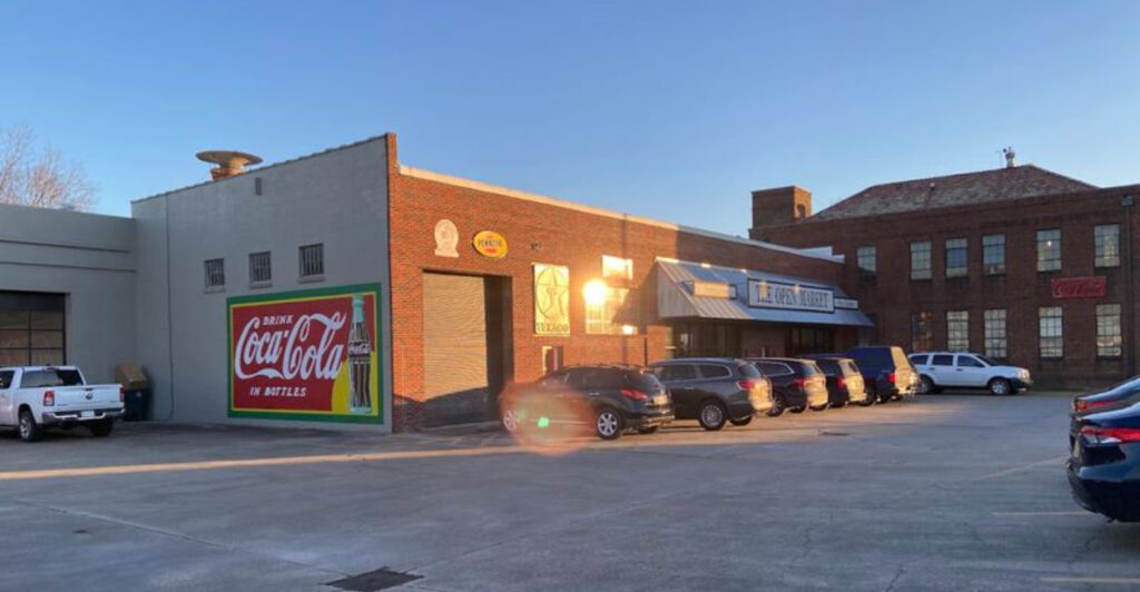 This Historic Vicksburg Market Is Packed With Local Flavor and Small-Town Charm