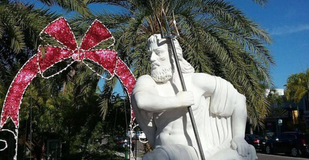 This Sarasota Shopping Village Feels Like a Circus-Themed Island Escape