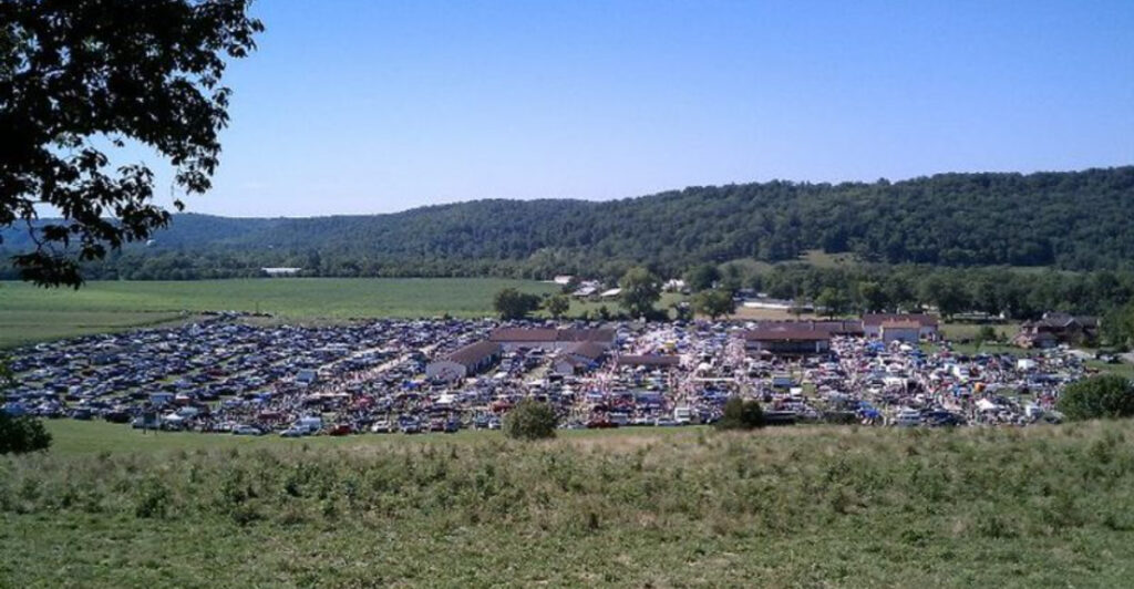 This Small Indiana Farm Becomes a Massive 500-Vendor Treasure Hunt Once a Week