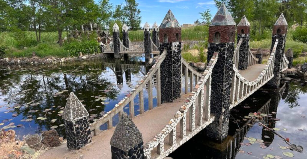 This Stunning Historic Ruin in Oregon Deserves a Spot on Your Bucket List