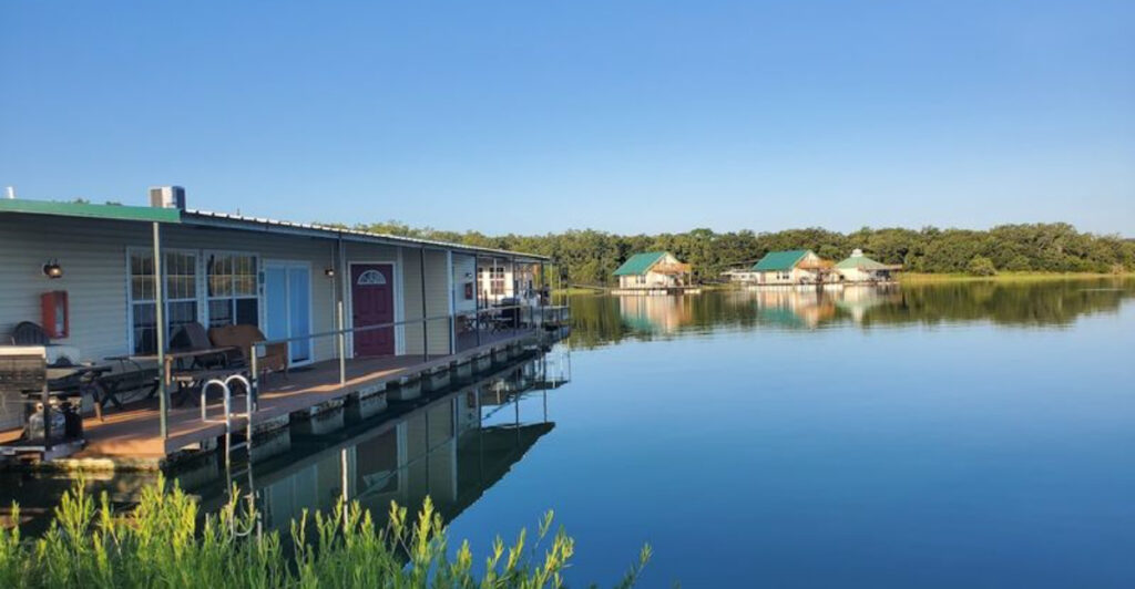 This Unique Oklahoma Stay Lets You Sleep in Floating Cabins Surrounded by Peaceful Lake Views