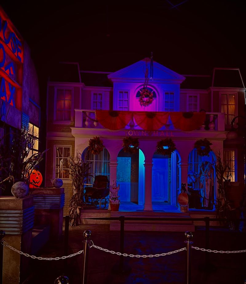 Three Haunted Houses, One Continuous Nightmare Three Haunted Houses, One Continuous Nightmare
