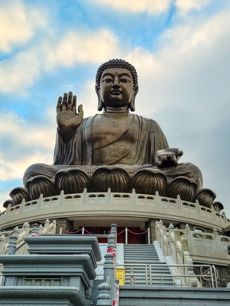 Tian Tan Buddha - Hong Kong, China Tian Tan Buddha - Hong Kong, China