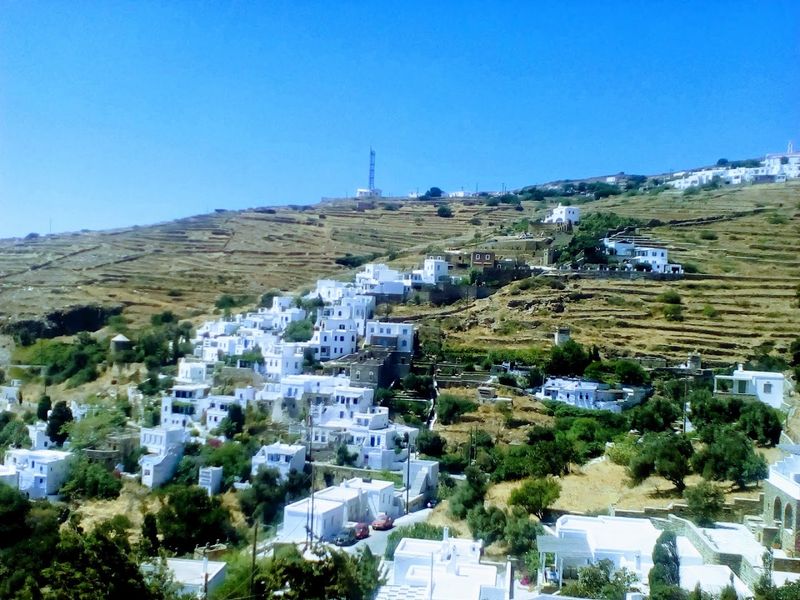 Tinos Tinos