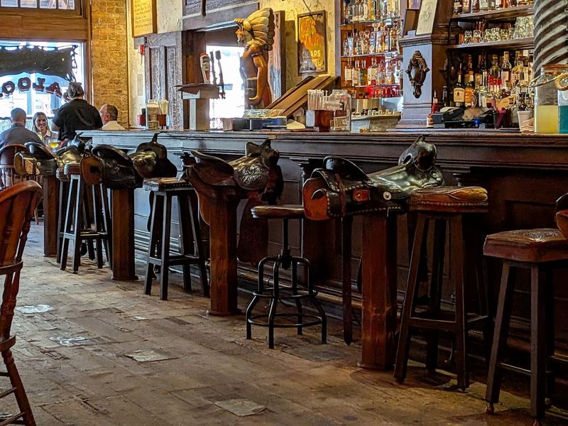 Tips for Getting a Table Without the Wait Tips for Getting a Table Without the Wait