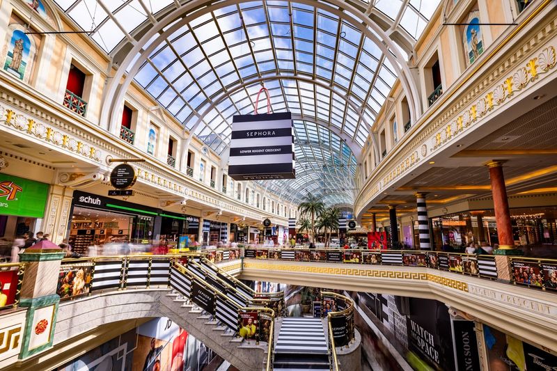 Trafford Centre — Manchester, England Trafford Centre — Manchester, England
