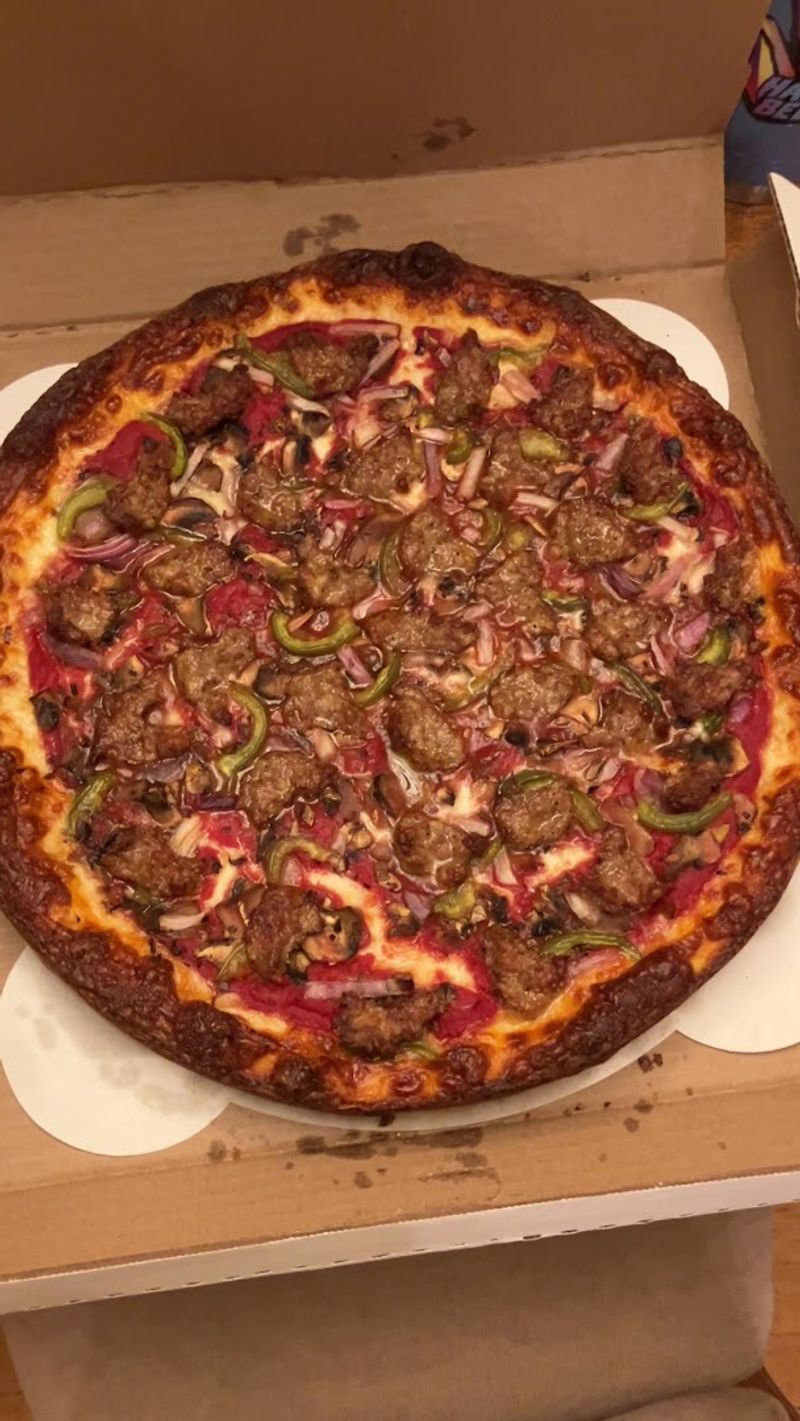 Try Authentic Chicago Deep-Dish Pizza Try Authentic Chicago Deep-Dish Pizza