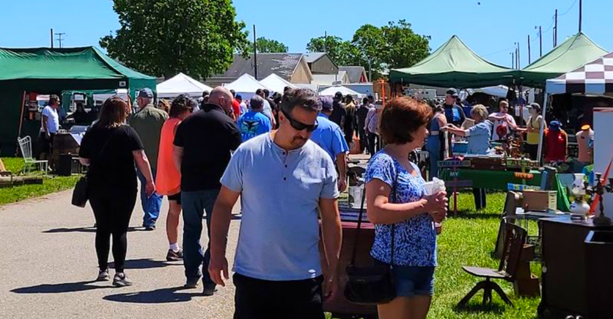 Twice a Year, This Massive Michigan Festival Turns 80 Acres Into an Antique Hunter’s Dream