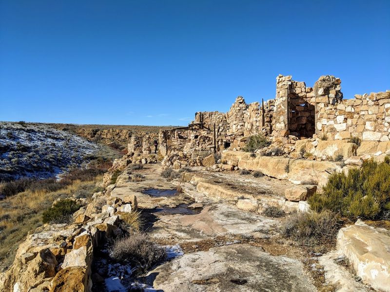 Two Guns, Arizona