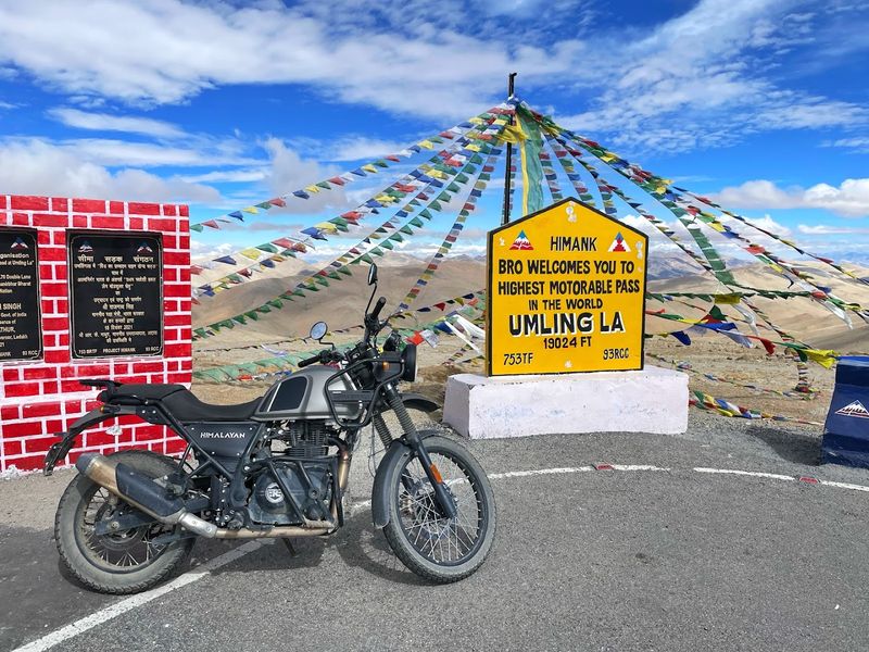 Umling La, Ladakh, India Umling La, Ladakh, India