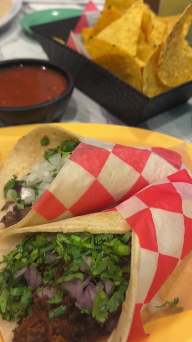 Vegan and Vegetarian Options That Actually Impress Meat Eaters