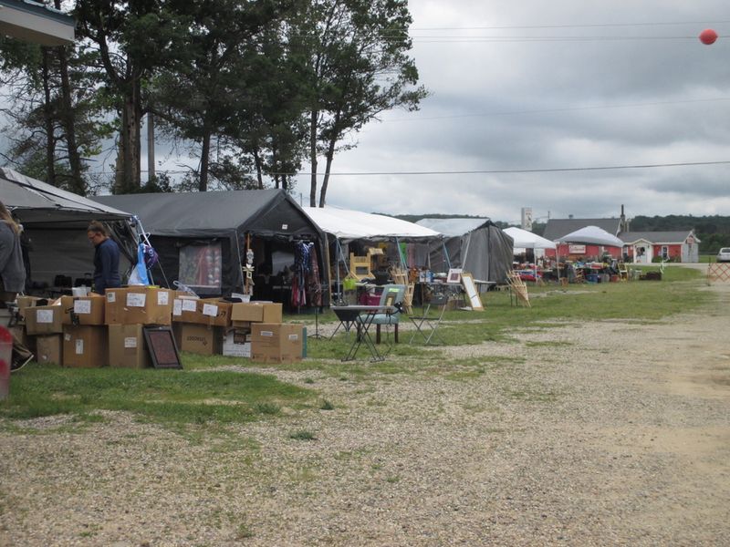 Vendors Welcome Here and the Numbers Make Sense Vendors Welcome Here and the Numbers Make Sense