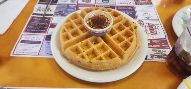 Vic's Waffle House - Tewksbury