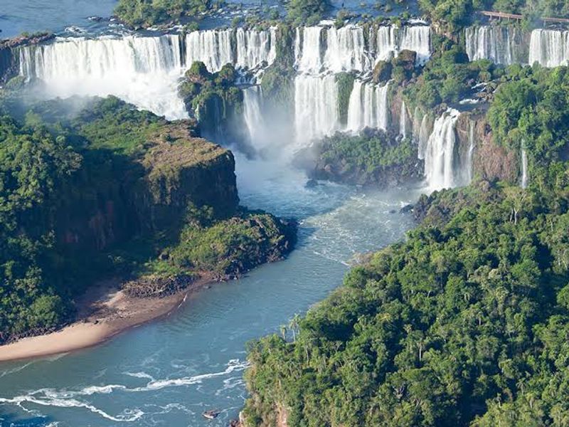 Victoria Falls, Zambia & Zimbabwe Victoria Falls, Zambia & Zimbabwe