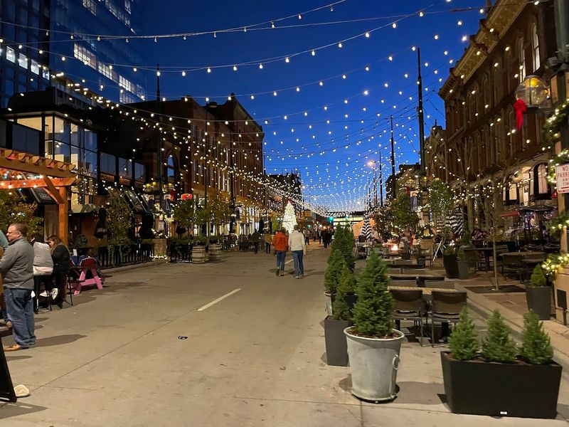 Walk Around Larimer Square