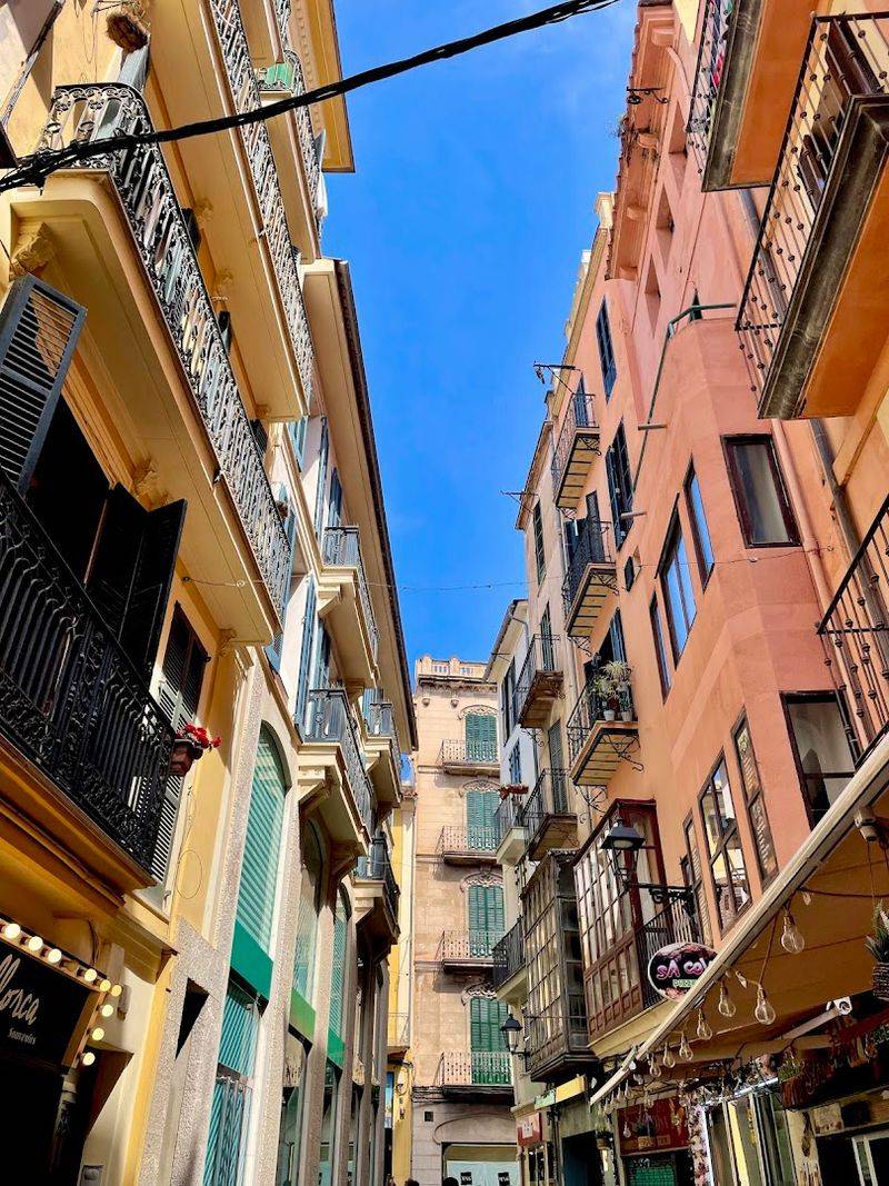 Wander Through Palma Old Town Wander Through Palma Old Town