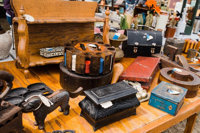 What 80 Acres of Antiques Actually Looks Like Up Close What 80 Acres of Antiques Actually Looks Like Up Close