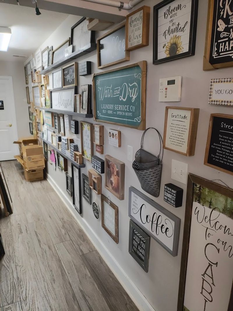 What the Rustic Decor Actually Looks and Feels Like Inside