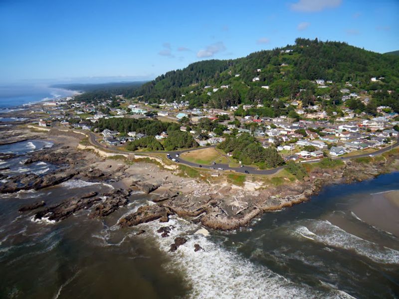 Where Yachats Sits on the Oregon Coast
