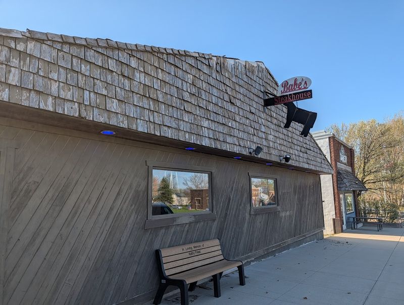 Where to Find This Beloved Iowa Steakhouse Where to Find This Beloved Iowa Steakhouse
