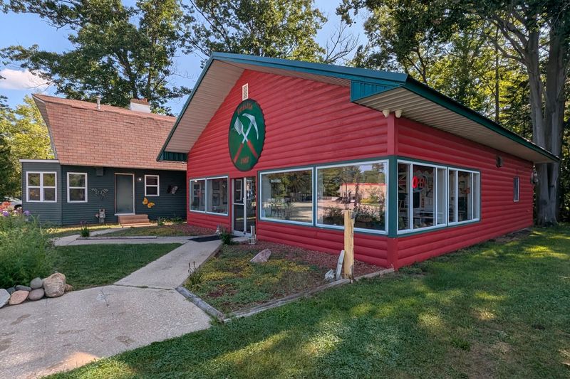Where to Find This Cadillac Institution Where to Find This Cadillac Institution